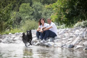 Daniela Vadehra and Anil Vadehra with dog